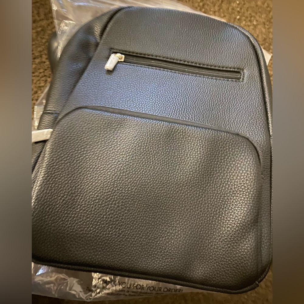 Thirty-One boutique backpack (black pebble)